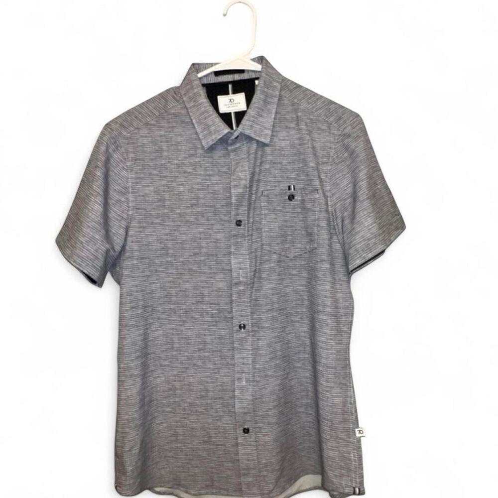 7 diamonds gray heathered button up